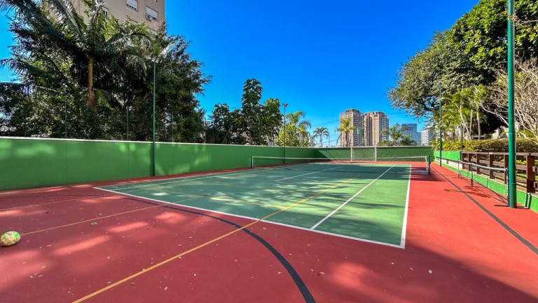Imagem Imóvel com 4 Quartos à Venda, 261 m² em Vila Morumbi - São Paulo