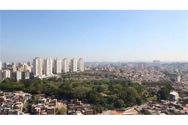 Imagem Imóvel com 3 Quartos à Venda, em Morumbi - São Paulo Imagem Imóvel com 3 Quartos à Venda, em Morumbi - São Paulo