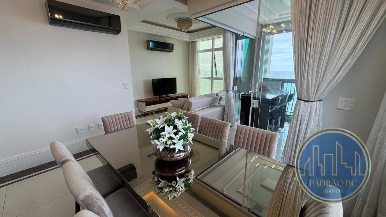 Imagem Apartamento com 4 Quartos à Venda, 157 m² em Meia Praia - Itapema