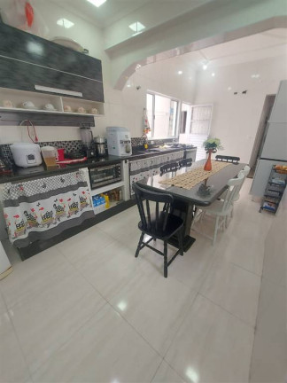 Imagem Casa com 2 Quartos à Venda, 80 m² em Ocian - Praia Grande Imagem Casa com 2 Quartos à Venda, 80 m² em Ocian - Praia Grande