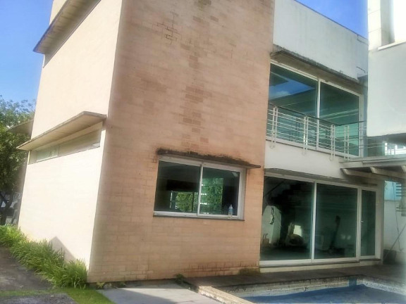 Sobrado com 3 Quartos à Venda, 325 m² em Jardim Residencial Suzano - Suzano