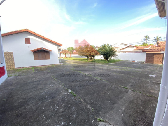 Imagem Casa com 3 Quartos à Venda, 393 m² em Belmira Novaes - Peruíbe Imagem Casa com 3 Quartos à Venda, 393 m² em Belmira Novaes - Peruíbe