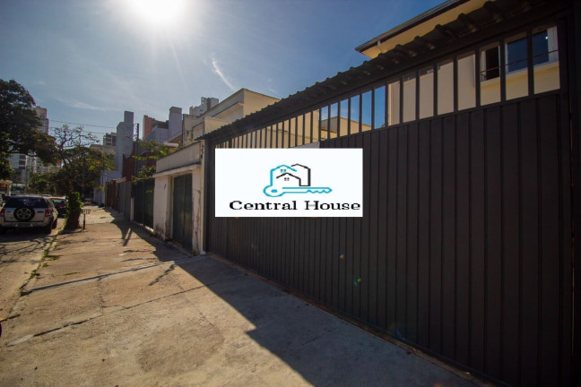 Imagem Sobrado com 3 Quartos para Alugar, 140 m² em Moema - São Paulo Imagem Sobrado com 3 Quartos para Alugar, 140 m² em Moema - São Paulo