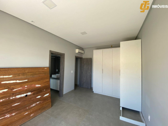 Imagem Casa com 3 Quartos à Venda, 234 m² em Barra - Balneário Camboriú
