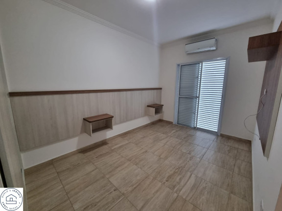 Imagem Casa com 4 Quartos à Venda, 250 m² em Bougainvillee Iv - Peruibe Imagem Casa com 4 Quartos à Venda, 250 m² em Bougainvillee Iv - Peruibe