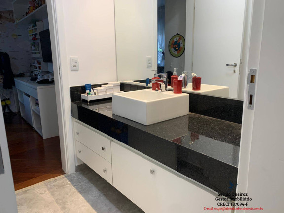 Imagem Casa com 6 Quartos à Venda, 400 m² em Alphaville - Santana De Parnaíba Imagem Casa com 6 Quartos à Venda, 400 m² em Alphaville - Santana De Parnaíba