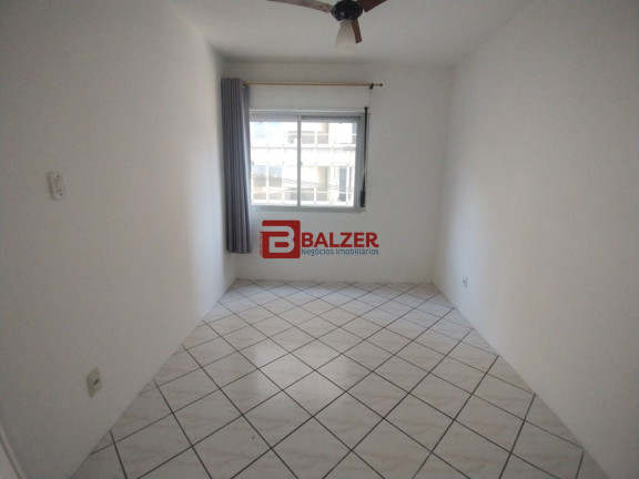 Imagem Apartamento com 2 Quartos à Venda, 88 m² em Centro - Florianópolis