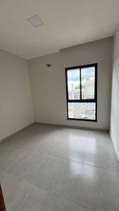 Imagem Apartamento com 3 Quartos à Venda, 200 m² em Papagaio - Feira De Santana
