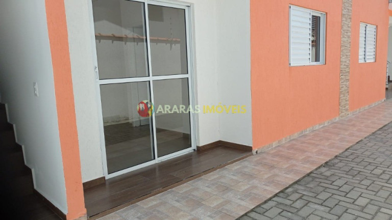 Imóvel com 2 Quartos à Venda, 57 m² em Centro - Bertioga
