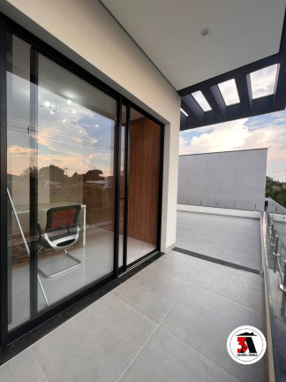 Imagem Casa de Condomínio com 3 Quartos à Venda,  em Aponiã - Porto Velho