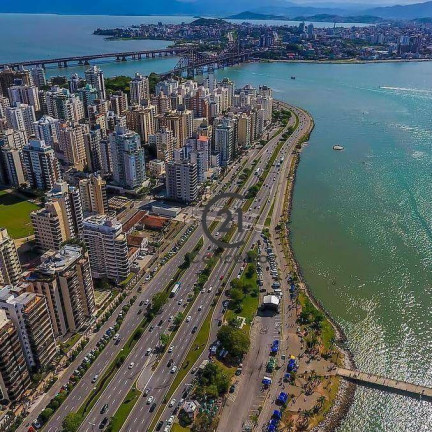 Imagem Apartamento com 3 Quartos para Alugar, 131 m² em Beira Mar - Florianópolis Imagem Apartamento com 3 Quartos para Alugar, 131 m² em Beira Mar - Florianópolis