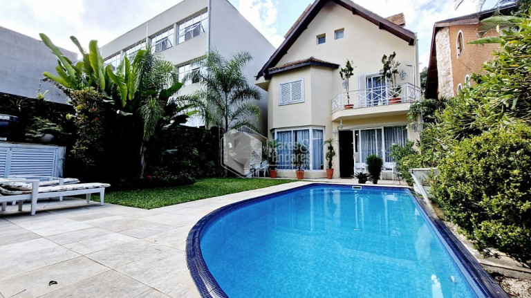 Casa com 4 Quartos à Venda, 395 m² em Alto Da Boa Vista - São Paulo