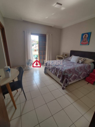 Imagem Casa com 3 Quartos à Venda, 200 m² em Jaraguá - São Paulo