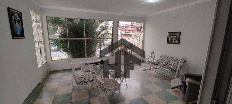 Casa com 4 Quartos à Venda, 225 m² em Casa Amarela - Recife