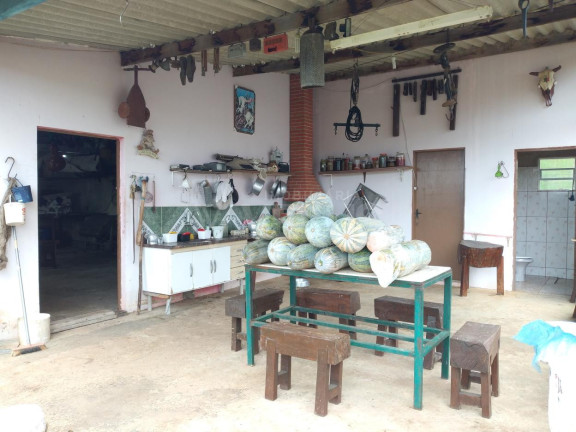 Imagem Imóvel com 1 Quarto à Venda, 216 m² em Campo Grande - Itapetininga Imagem Imóvel com 1 Quarto à Venda, 216 m² em Campo Grande - Itapetininga