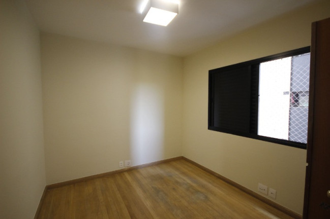 Imagem Imóvel com 3 Quartos à Venda, 116 m² em Vila Nova Conceição - São Paulo Imagem Imóvel com 3 Quartos à Venda, 116 m² em Vila Nova Conceição - São Paulo
