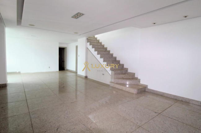 Imagem Imóvel com 4 Quartos à Venda, 357 m² em Belvedere - Belo Horizonte