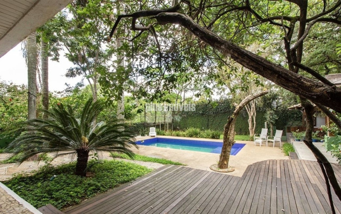 Imagem Casa com 4 Quartos à Venda, 720 m² em Cidade Jardim - São Paulo Imagem Casa com 4 Quartos à Venda, 720 m² em Cidade Jardim - São Paulo