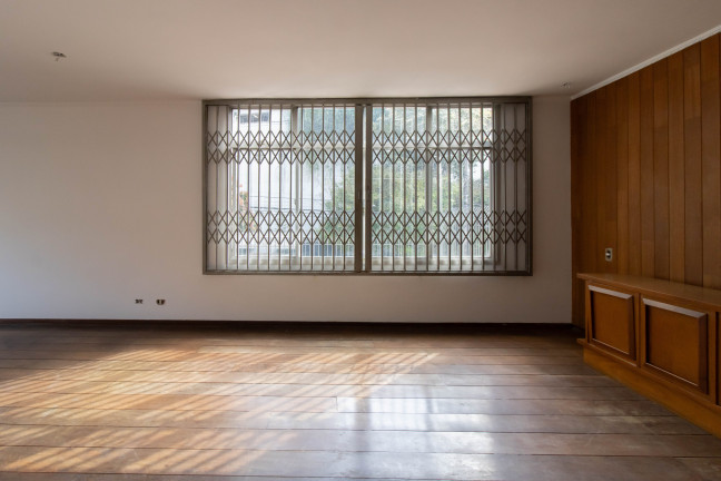 Imagem Casa com 3 Quartos à Venda, 277 m² em Bosque Da Saúde - São Paulo