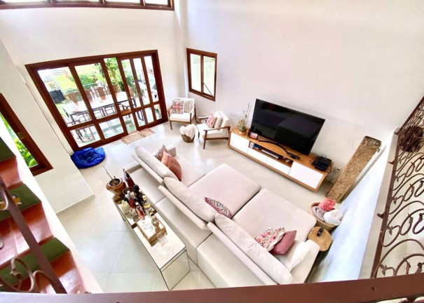 Imagem Casa com 3 Quartos à Venda, 325 m² em Paisagem Renoir - Cotia Imagem Casa com 3 Quartos à Venda, 325 m² em Paisagem Renoir - Cotia