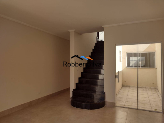 Sobrado com 3 Quartos à Venda, 125 m² em Parque Senhor Do Bonfim - Taubaté