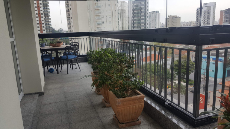 Imagem Imóvel com 4 Quartos à Venda, 252 m² em Campo Belo - São Paulo Imagem Imóvel com 4 Quartos à Venda, 252 m² em Campo Belo - São Paulo