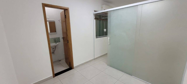 Sala Comercial para Alugar, 35 m² em Vila Gomes Cardim - São Paulo