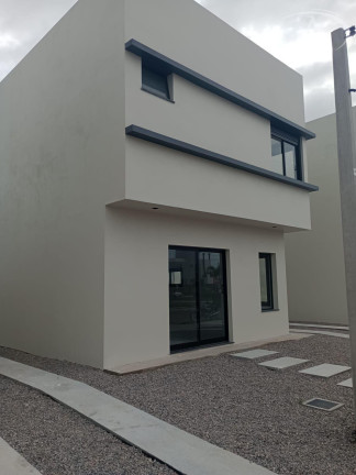 Imagem Casa com 2 Quartos à Venda, 75 m² em Cassino - Rio Grande