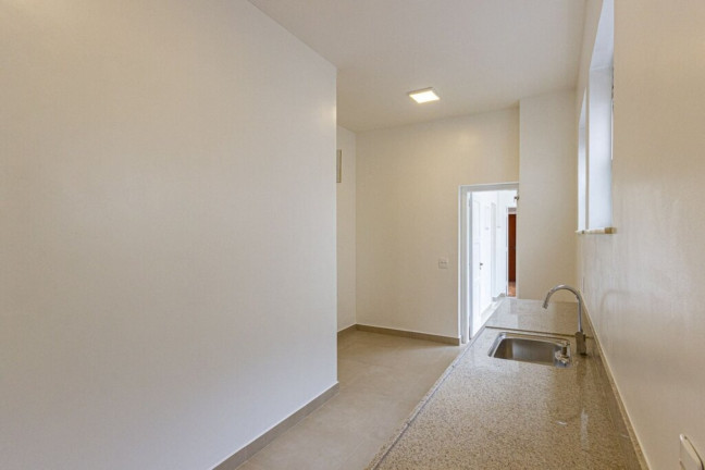 Imagem Imóvel com 3 Quartos à Venda, 116 m² em Copacabana - Rio De Janeiro Imagem Imóvel com 3 Quartos à Venda, 116 m² em Copacabana - Rio De Janeiro