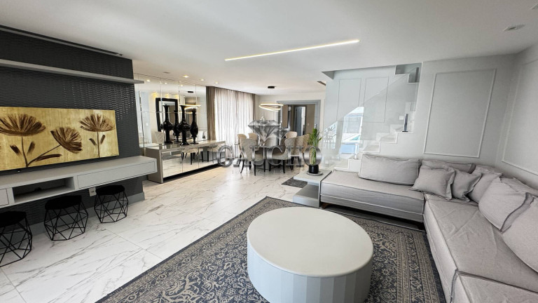 Imagem Casa com 6 Quartos à Venda, 296 m² em Barra Da Tijuca - Rio De Janeiro Imagem Casa com 6 Quartos à Venda, 296 m² em Barra Da Tijuca - Rio De Janeiro