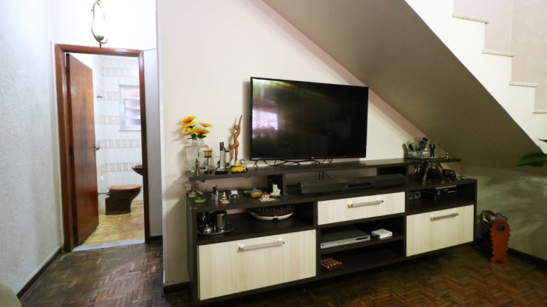 Imagem Casa com 2 Quartos à Venda, 121 m² em Vila Medeiros - São Paulo Imagem Casa com 2 Quartos à Venda, 121 m² em Vila Medeiros - São Paulo