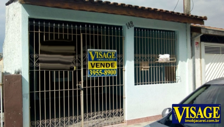 Casa com 2 Quartos à Venda,  em Jd. Paulistano - Jacareí