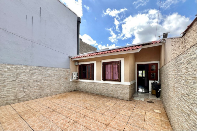 Imagem Casa com 2 Quartos à Venda, 56 m² em São José - Canoas