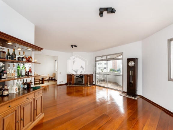 Imagem Apartamento com 4 Quartos à Venda, 244 m² em Vila Uberabinha - São Paulo