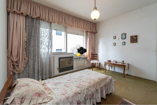 Imagem Apartamento com 4 Quartos à Venda, 277 m² em Auxiliadora - Porto Alegre Imagem Apartamento com 4 Quartos à Venda, 277 m² em Auxiliadora - Porto Alegre