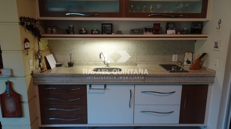 Imagem Casa com 4 Quartos à Venda, 340 m² em Córrego Grande - Florianópolis