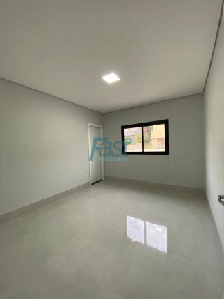 Imagem Sobrado com 3 Quartos à Venda, 290 m² em Condomínio Belvedere - Cuiabá