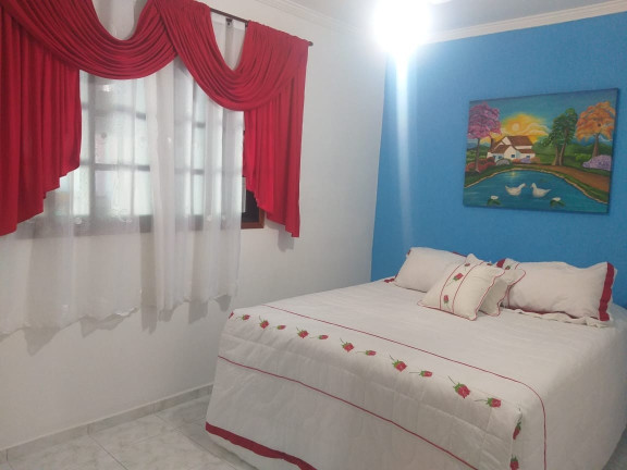 Imagem Sobrado com 3 Quartos à Venda, 182 m² em Residencial Pasin - Pindamonhangaba