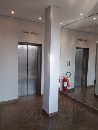 Imagem Imóvel Comercial à Venda, 41 m² em Centro - Curitiba Imagem Imóvel Comercial à Venda, 41 m² em Centro - Curitiba