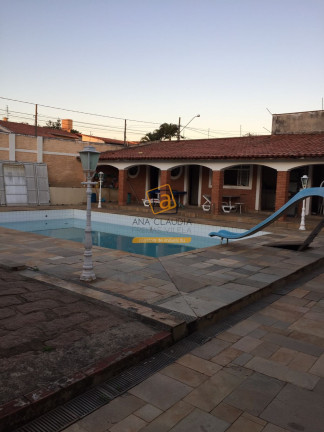 Imagem Casa com 5 Quartos à Venda,  em Brasil - Itu