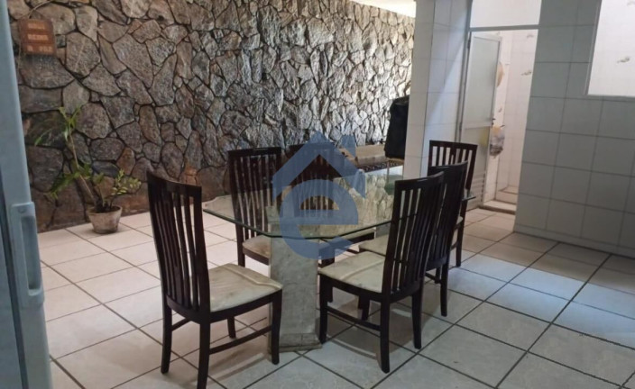 Casa com 6 Quartos à Venda, 548 m² em Jaraguá - Maceió