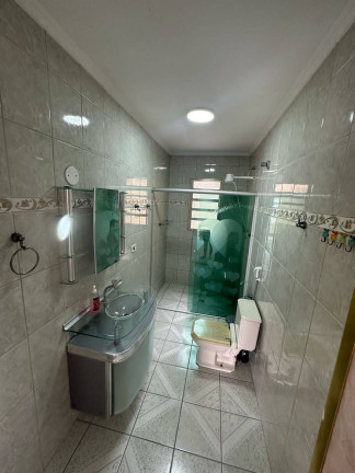 Imagem Casa com 4 Quartos à Venda, em Jardim Maia - São Paulo Imagem Casa com 4 Quartos à Venda, em Jardim Maia - São Paulo