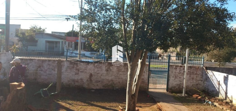 Imagem Terreno à Venda, 324 m² em Patronato - Santa Maria Imagem Terreno à Venda, 324 m² em Patronato - Santa Maria