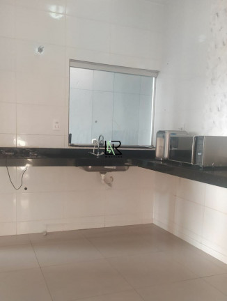 Imagem Casa com 3 Quartos à Venda, 247 m² em São Pedro - Esmeraldas
