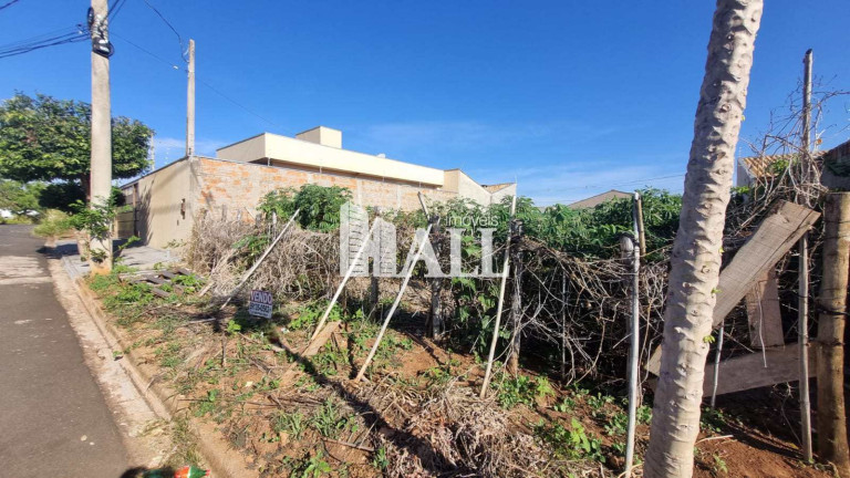 Terreno à Venda, 200 m² em Meneses 3 - Bady Bassitt