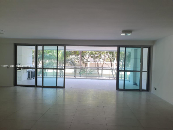 Imagem Apartamento com 4 Quartos à Venda, 289 m² em Rio De Janeiro