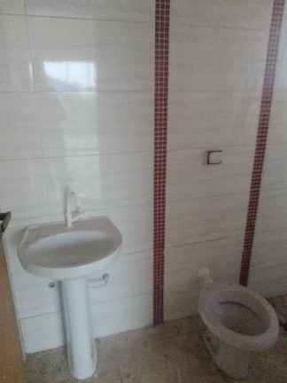 Imagem Sobrado com 3 Quartos para Alugar,  em Arapongas