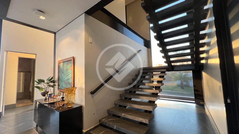 Imagem Casa com 5 Quartos à Venda, 670 m² em Alphaville Goiás - Goiânia Imagem Casa com 5 Quartos à Venda, 670 m² em Alphaville Goiás - Goiânia