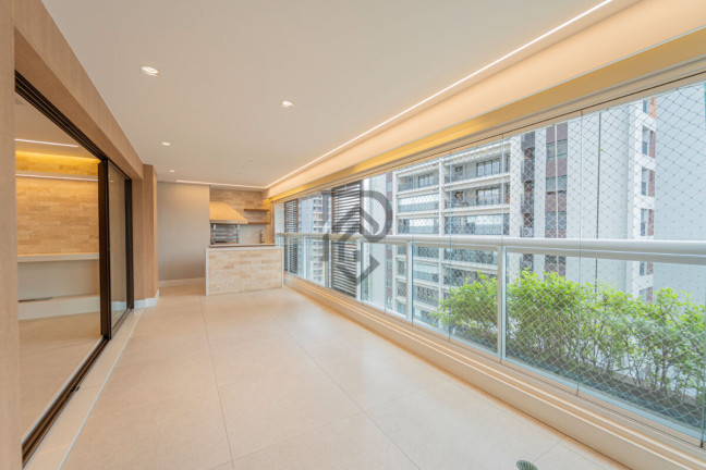 Apartamento com 3 Quartos à Venda, 139 m² em Brooklin - São Paulo