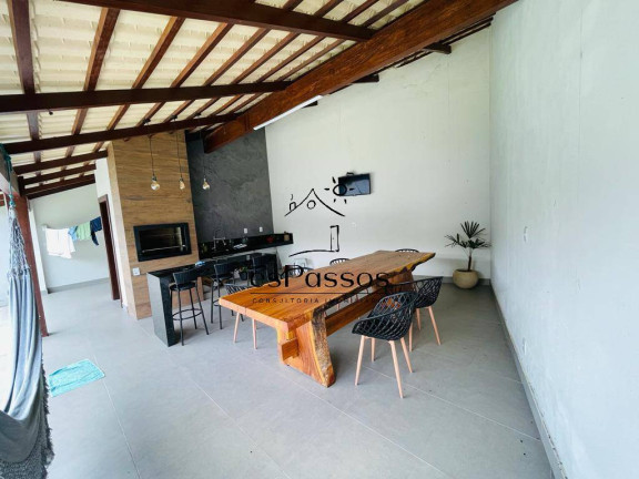 Imagem Casa com 3 Quartos à Venda, 400 m² em Centro - Florestal